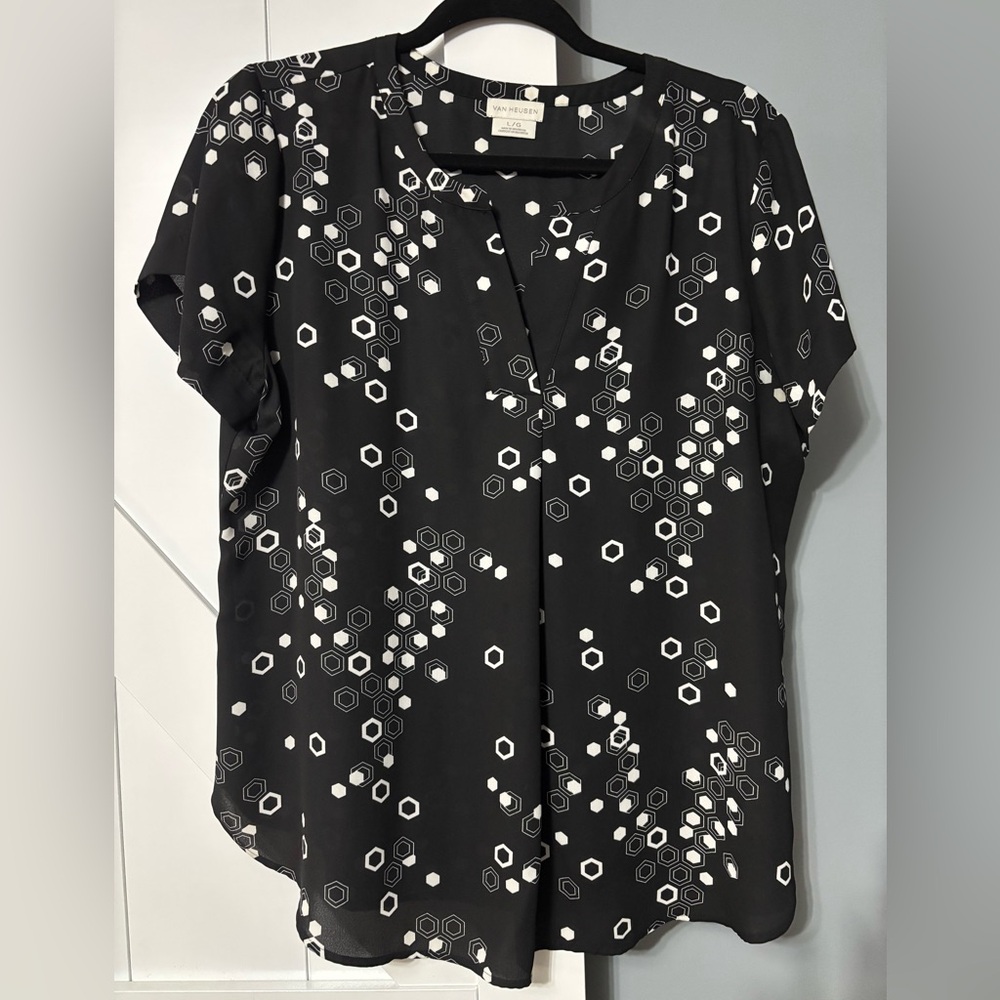 Van Heusen Short Sleeve Blouse